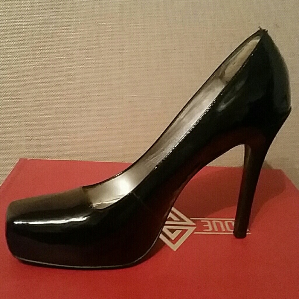 Gianni Bini Heels